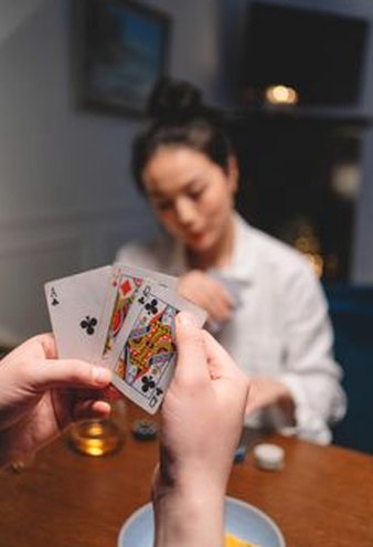 6 bước tránh vay tiền chơi